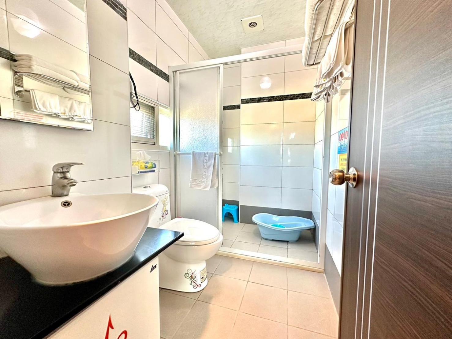 Little Apple B&B Wujie Exterior photo