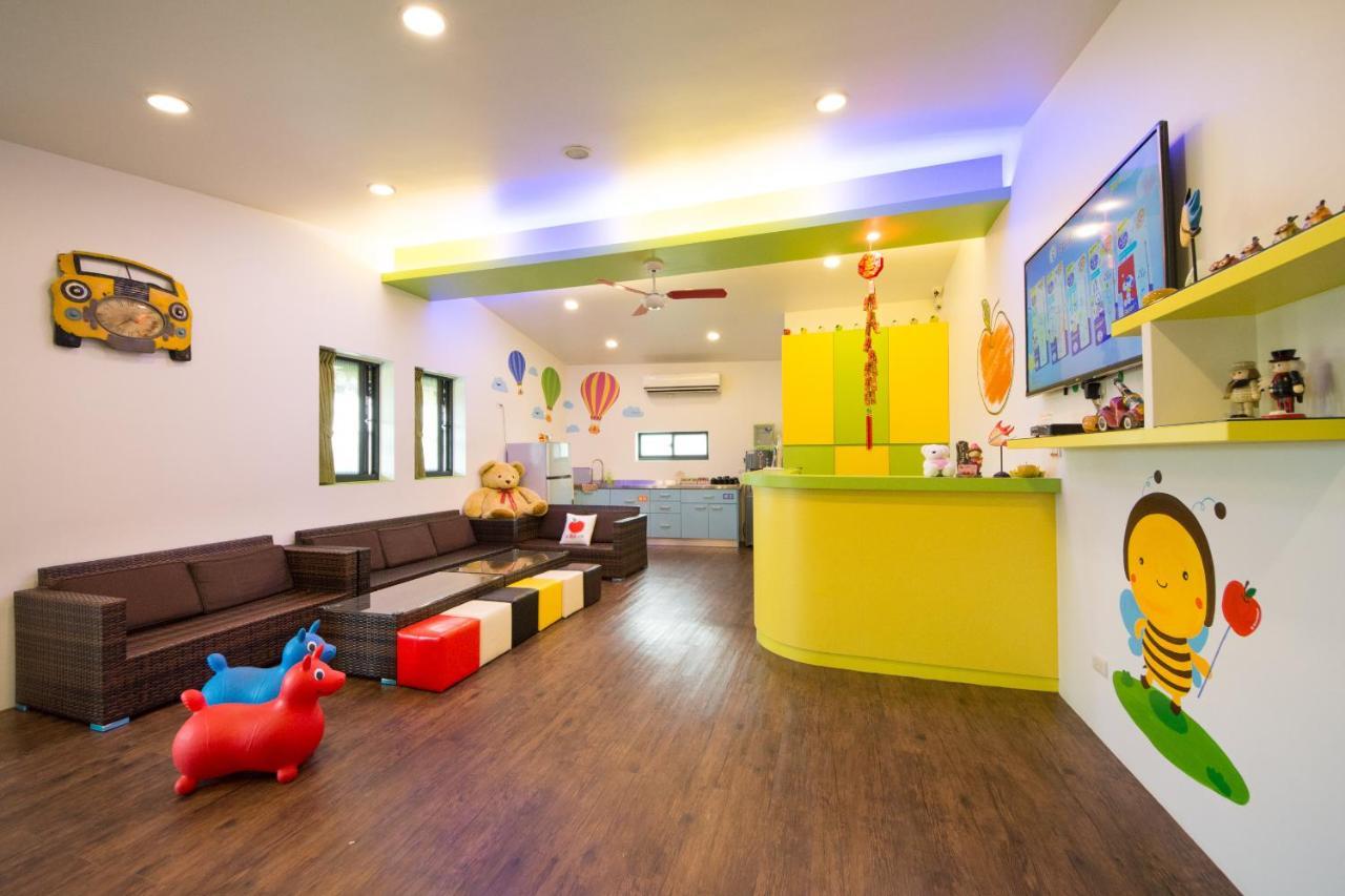Little Apple B&B Wujie Exterior photo